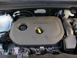 起亚智跑成都最高优惠2.8万元 现车充足