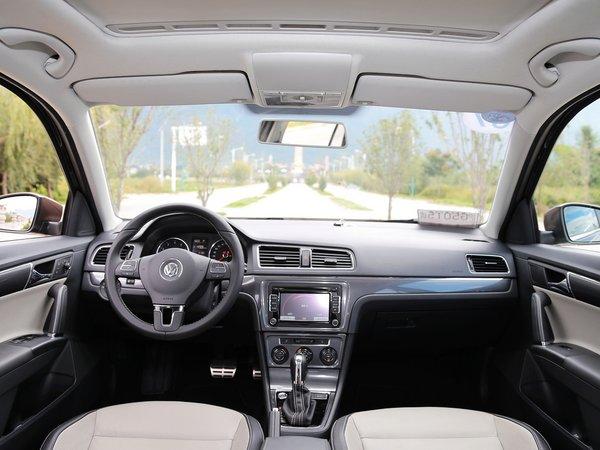 重庆大众朗境店内现金优惠03万现车充足