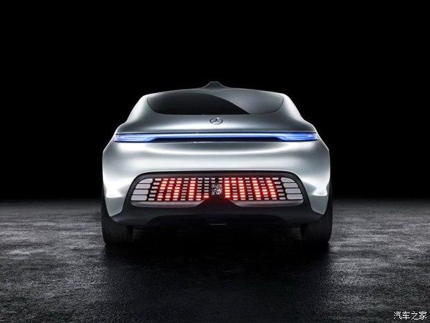 () F 015 2015 Luxury in Motion concept