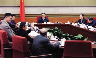 李克强:政府不要总给市场“发号施令”