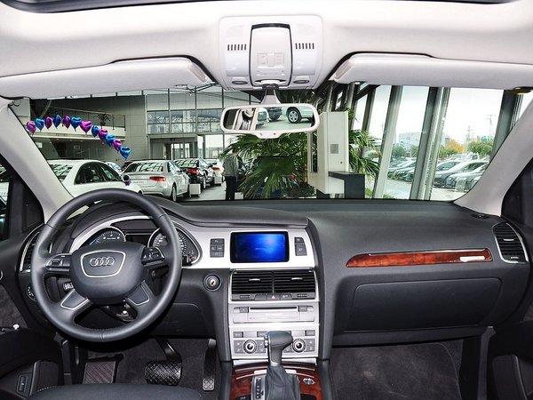 奥迪(进口) 35 TFSI quattro 中控台整体