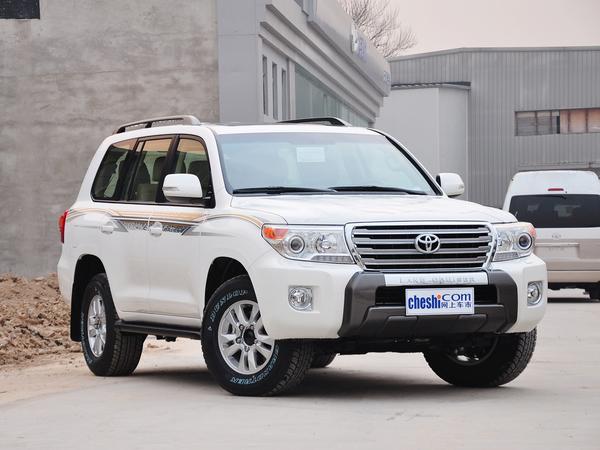 һ������ 4.0L AT �����Ҳ�45�Ƚ�