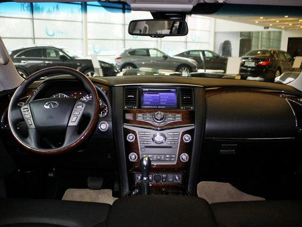 英菲尼迪 5.6L 自动 中控台整体