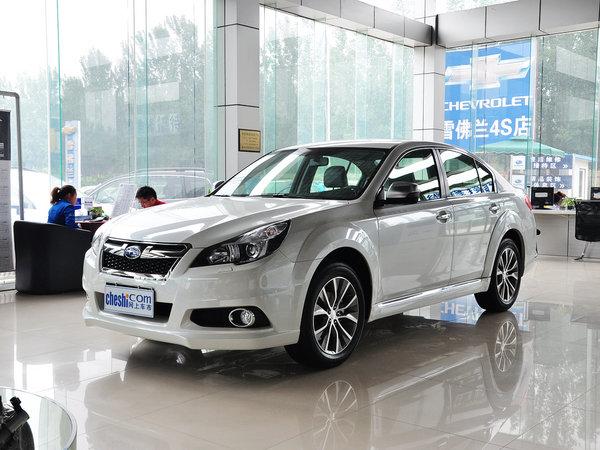 ˹��³ 2.5i ������ǰ45���ӽ�