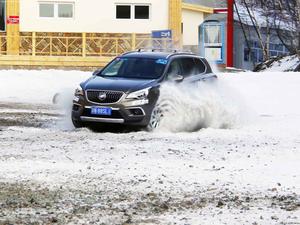 ѩ���г������� ͨ�ñ�˰�������ѩ�Լ�