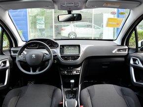 东风标致 1.6L 自动 中控台整体