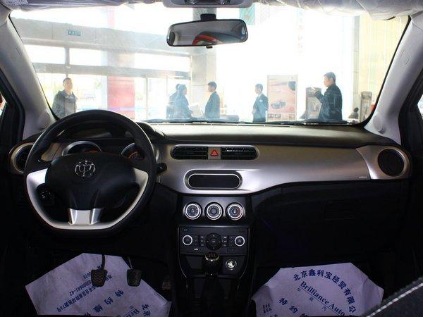 �����л� 1.5L �ֶ� �п�̨����