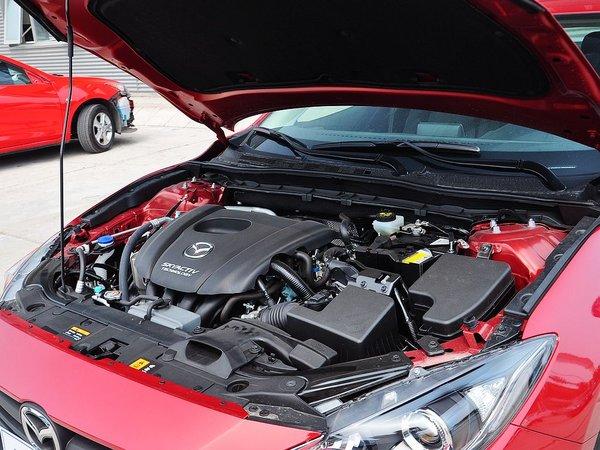 长安马自达 三厢 1.5L 自动 发动机主体特写