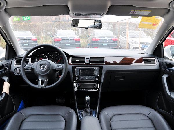 �Ϻ����� 1.6L �Զ� �п�̨����