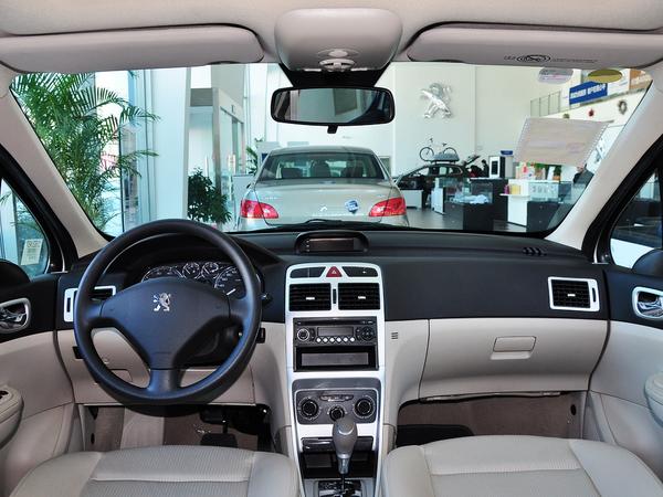 ������� 1.6L �Զ� �п�̨����