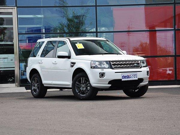 路虎 2.0T Si4 车辆右侧45度角