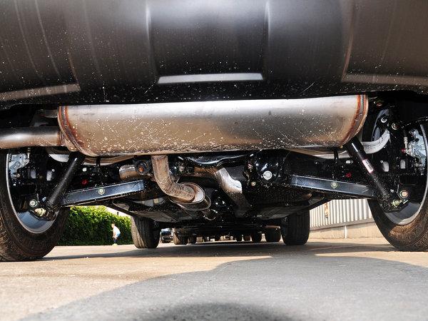 东风日产 2.0L CVT 后底部特写