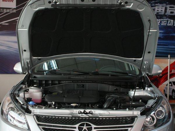 江淮汽车 1.5L 手动 发动机局部特写