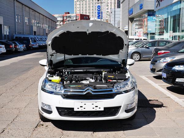 东风雪铁龙 1.6THP 自动 车辆发动机舱整体