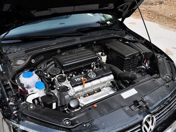 一汽-大众 改款 1.6L 自动 发动机主体特写