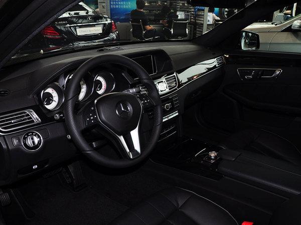 北京奔驰 E320L 中控台左侧