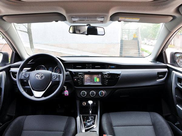 广汽丰田 1.8GS CVT 中控台整体