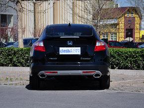 广汽本田 2.4L 自动 车辆正后方尾部视角