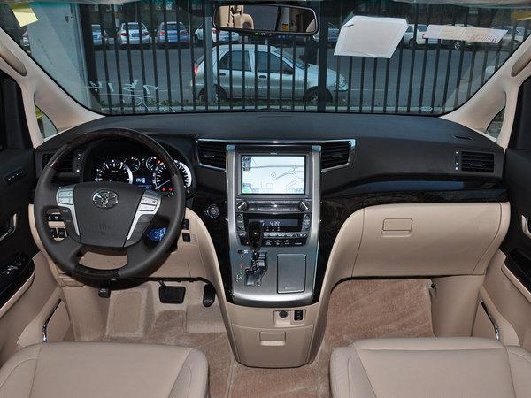 丰田(进口) 3.5L 自动 中控台整体