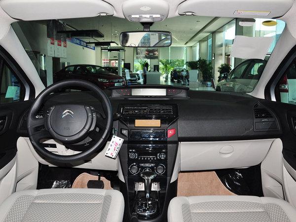 ����ѩ���� VTS�� 1.6L �Զ� �п�̨����