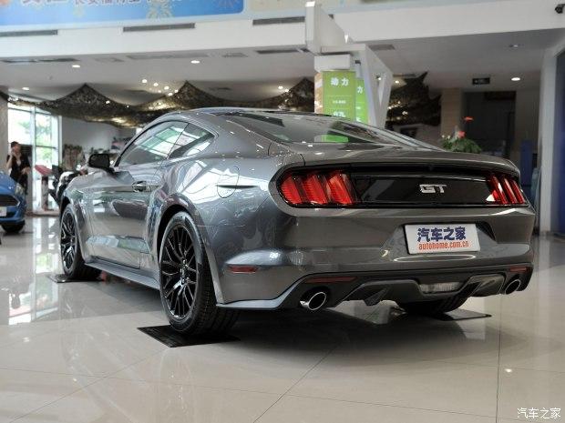 ����(����) Ұ�� 2015�� 5.0L GT�ֶ�������
