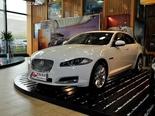 捷豹XF现车销售 全系优惠5万 购车从速