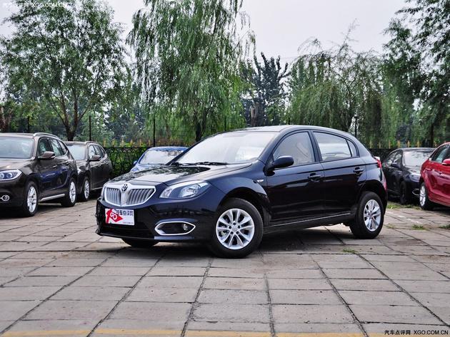 华晨中华H320现车在售 现金优惠1万元