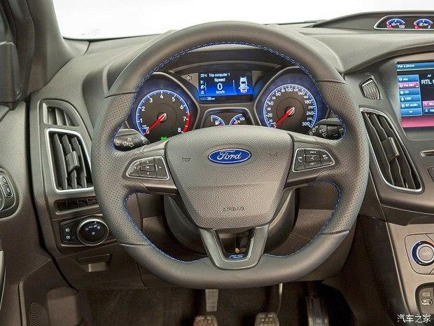 福特(进口) 福克斯(进口) 2016款 RS