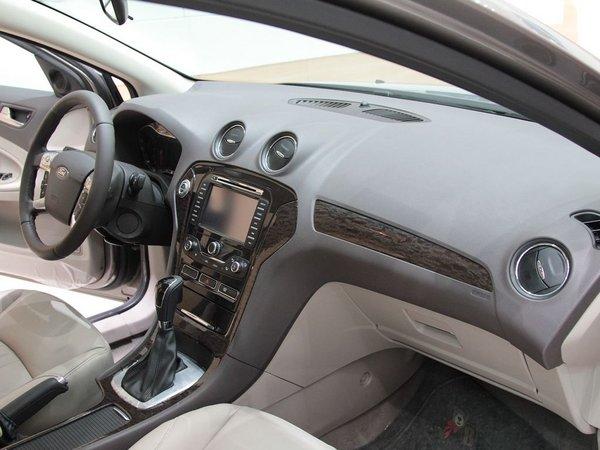 �������� 2.3L �Զ� �п�̨�Ҳ�