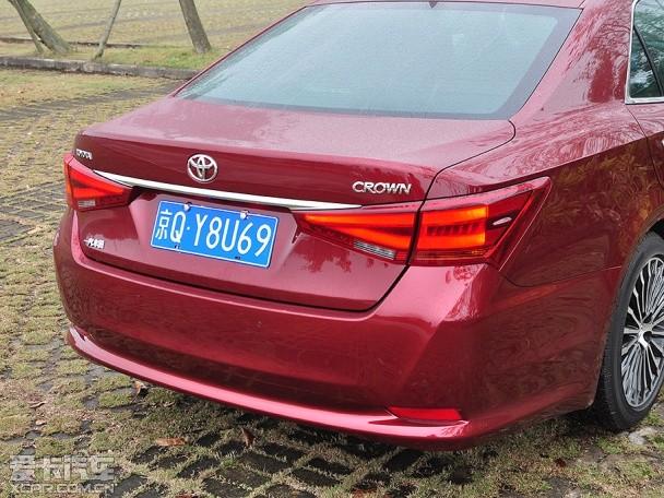 一汽丰田2015款皇冠