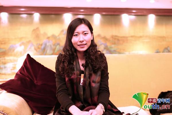 85后村官代表王玲娜最年轻标签是种包容