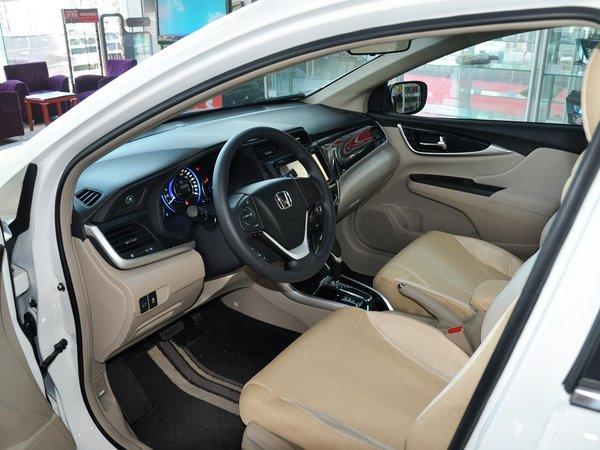 �������� 1.8L �Զ� �п�̨���