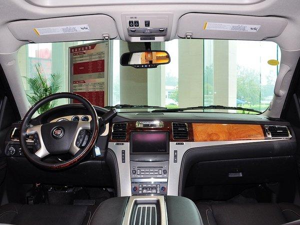 凯迪拉克(进口) ESV 6.2L 自动 中控台整体