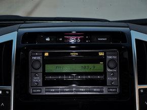 һ������ 4.0L AT �п��Ǳ�̨�Ϸ�