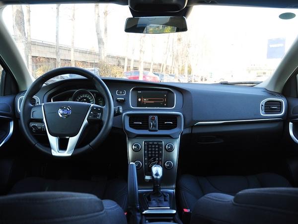 �ֶ���(����) 2.0T �Զ� �п�̨����