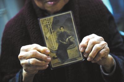 90�������Ϊ���߽��ܵ������¼��µ����ʱ���µ���Ƭ��