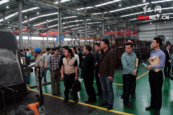 �������Զ��ס��´�ȹ����ֳ���Ħ��