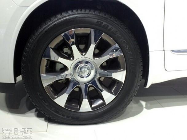 ��˰�����Tuscan�ر�� ŦԼ��չ����