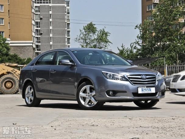 奔腾2014款奔腾B90