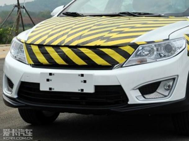 �������ȫ��С��SUV���� �Ϻ���չ����