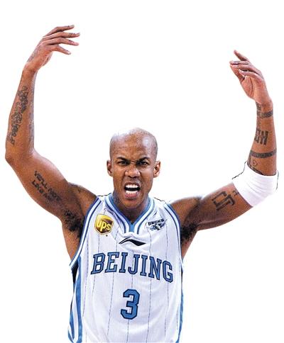 马布里想跟闵帅一起执教中国男篮还能再打2年