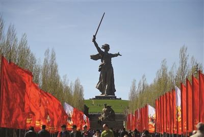 崔可夫指挥斯大林格勒保卫战13万人最后剩239人
