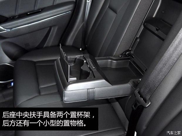 �������� ����H6 Coupe 2015�� 2.0T �Զ�������Ӣ��