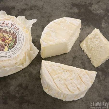 什么食物与红葡萄酒最般配?