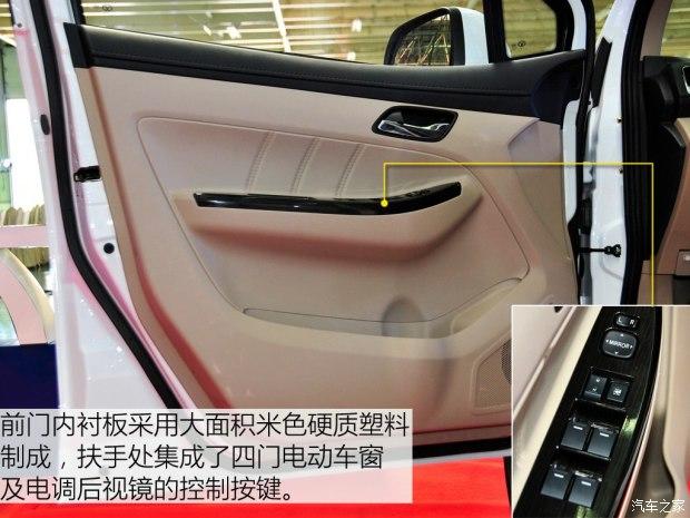 Ϋ������ Ӣ��737 2015�� ������