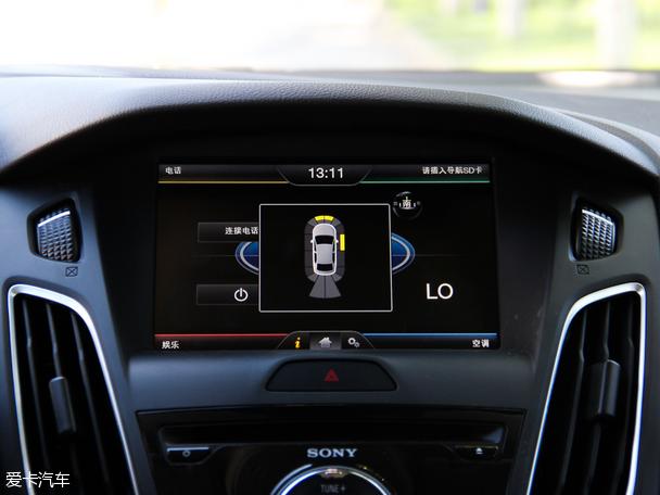 长安福特2015款新福克斯两厢