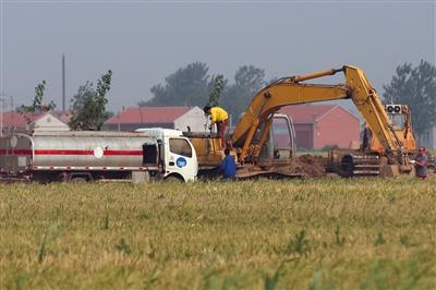 5��26�գ��ӱ�����104����������һ�����͹޳������ظ���ҵ���ھ�����͡�