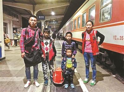 7��19�գ���������ġ�����ľ������ľ�������ܵ�(ͼ�Ҷ�)�Ѿ���־Ը�߽ӵ�������ͯ�� ��Ӱ/�ƺ��