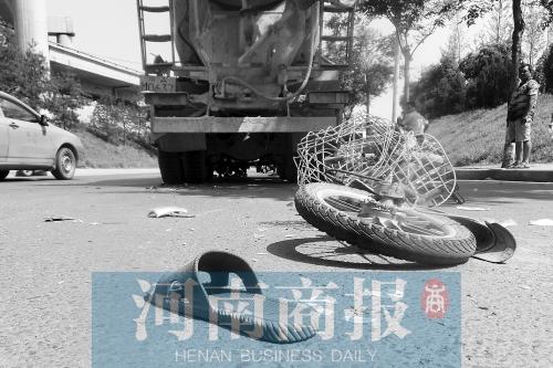 郑州西三环一老汉被碾身亡 医生:这个区域出过三四十次急救