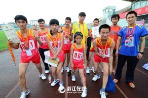 杭州残疾人田径游泳锦标赛开幕